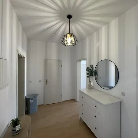 Privatunterkunft Lb - Exclusive Premiumunterkunft Im Herzen Der Stadt Leipzig
